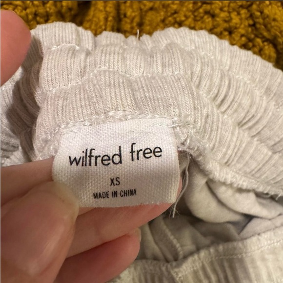 Wilfred Free Cream Ribbed Pants - Picture 2 of 4